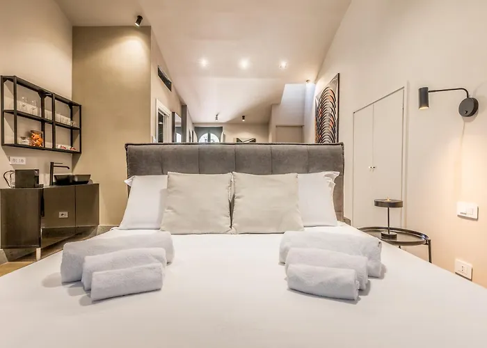 Eroma *